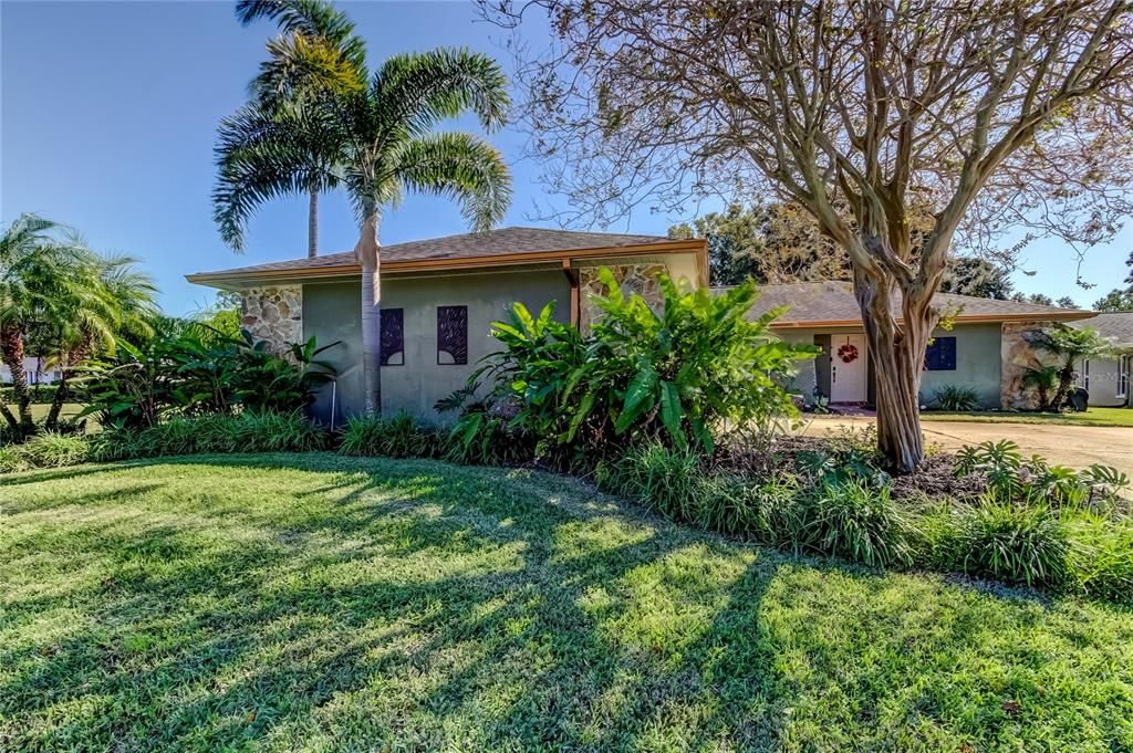 En Venta: $615,000 (3 camas, 2 baños, 1796 Pies cuadrados)