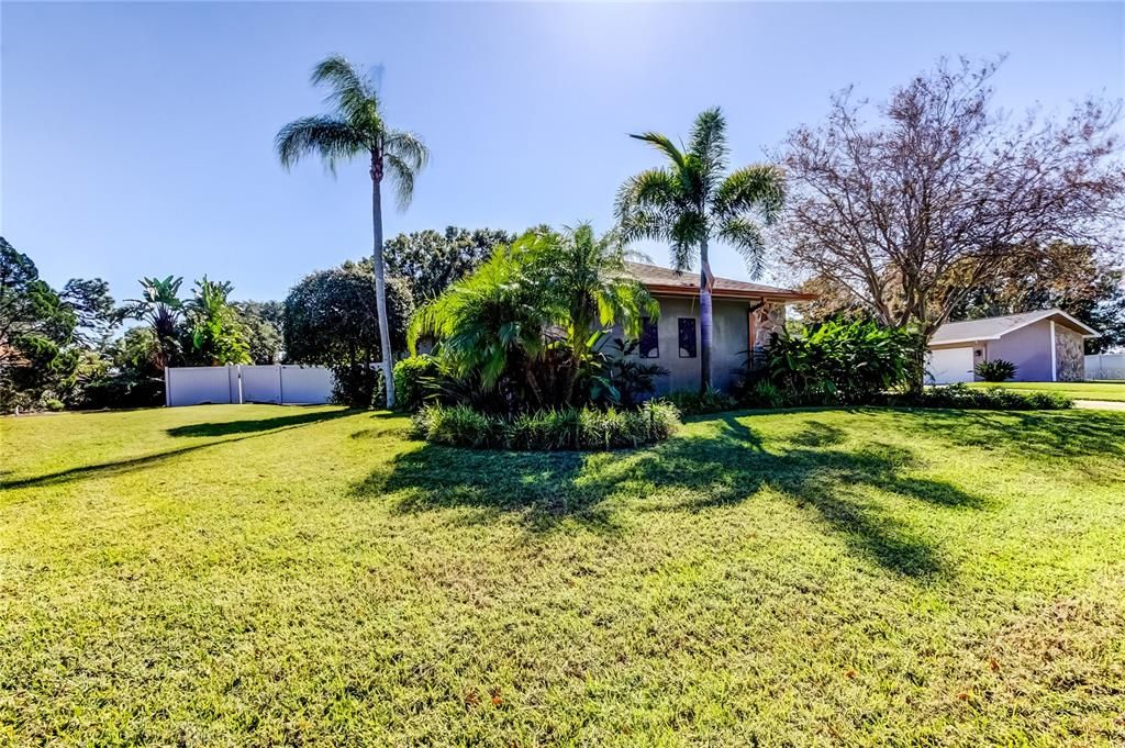 En Venta: $615,000 (3 camas, 2 baños, 1796 Pies cuadrados)