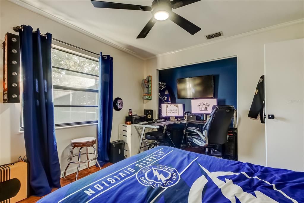 En Venta: $615,000 (3 camas, 2 baños, 1796 Pies cuadrados)