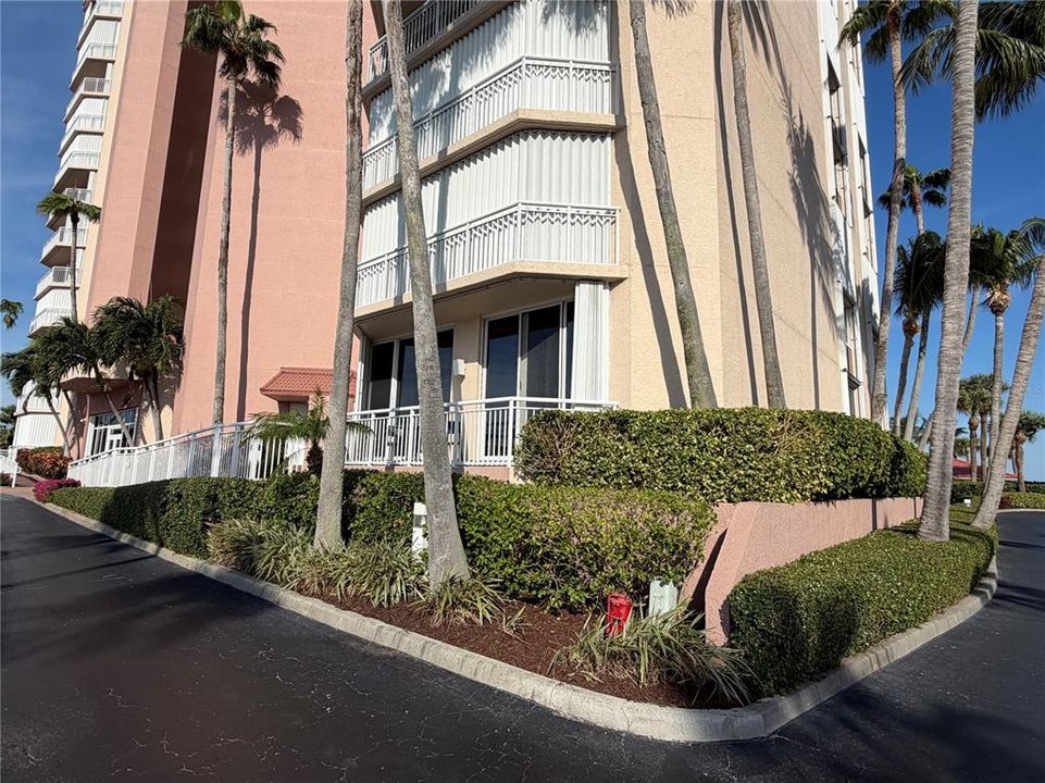 For Sale: $875,000 (3 beds, 2 baths, 2151 Square Feet)