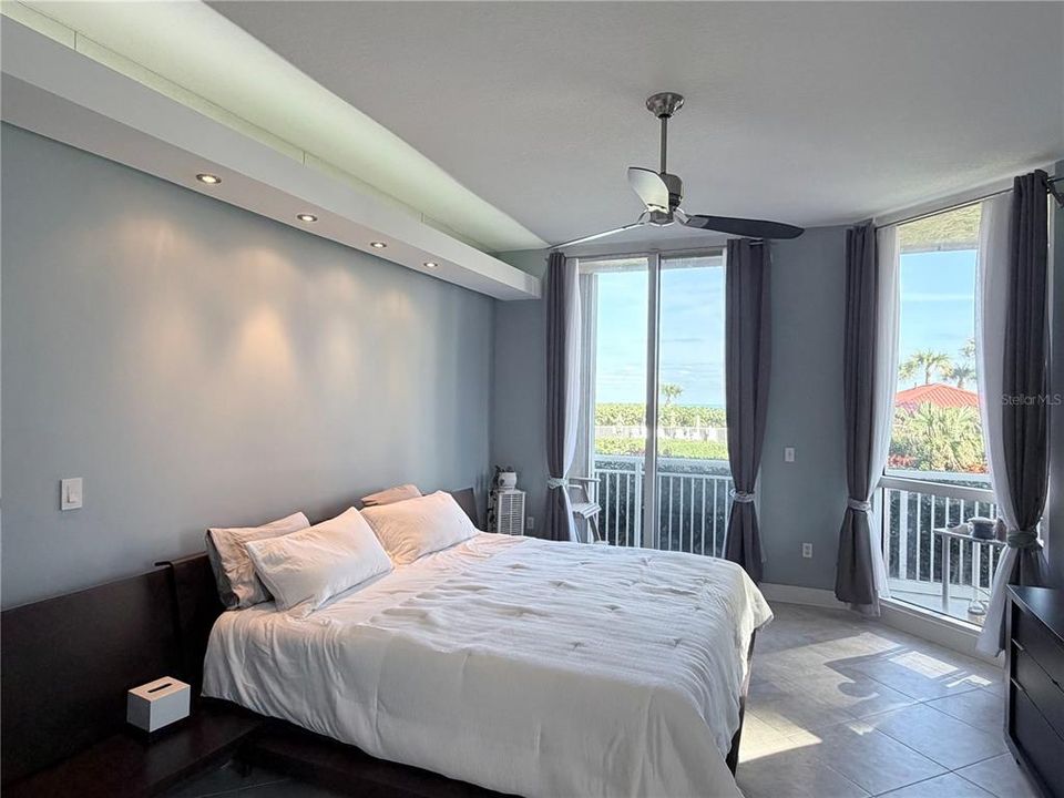 For Sale: $875,000 (3 beds, 2 baths, 2151 Square Feet)