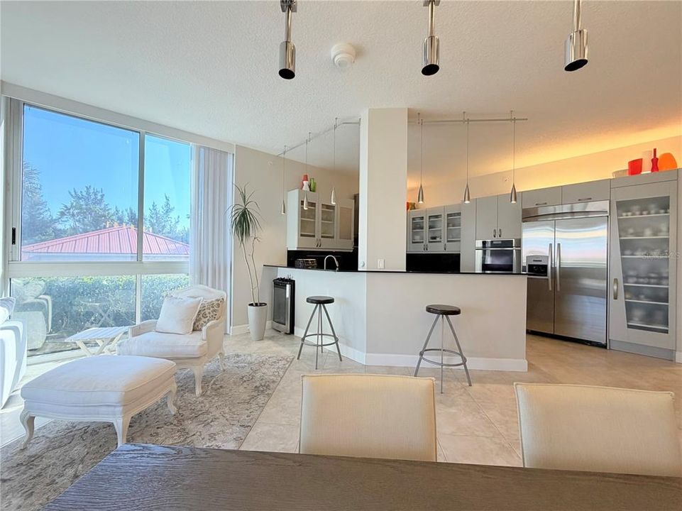 For Sale: $875,000 (3 beds, 2 baths, 2151 Square Feet)