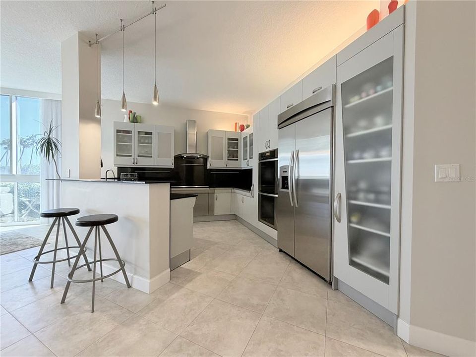 For Sale: $875,000 (3 beds, 2 baths, 2151 Square Feet)