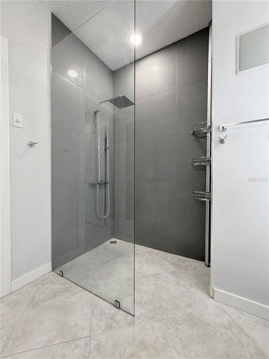 For Sale: $875,000 (3 beds, 2 baths, 2151 Square Feet)