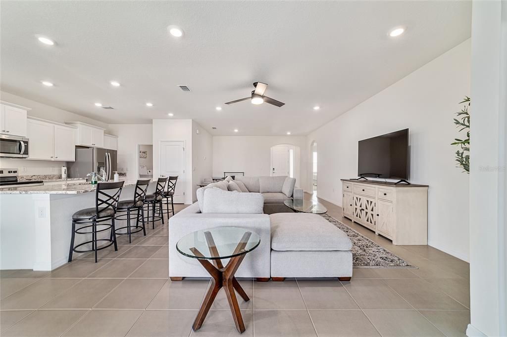 For Rent: $4,500 (3 beds, 2 baths, 1857 Square Feet)