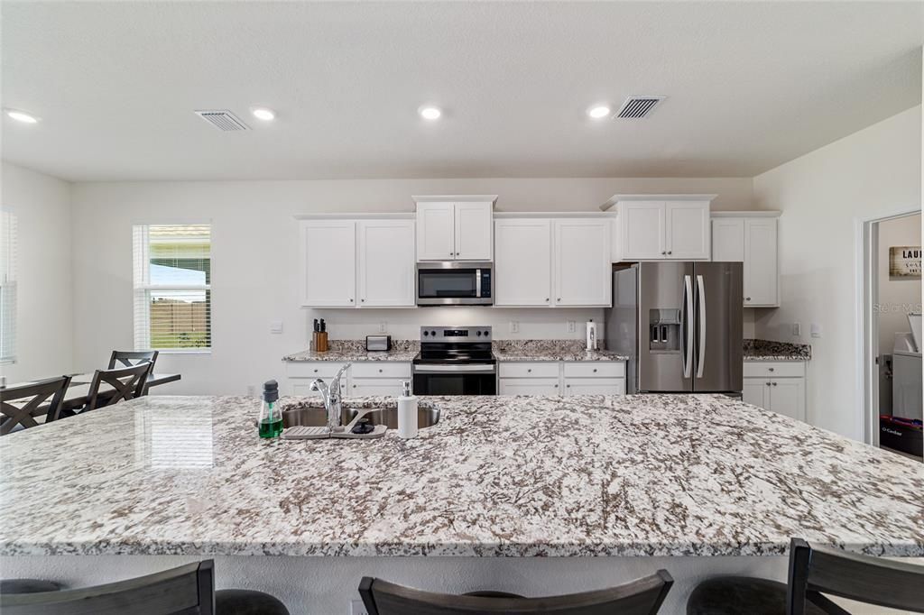 For Rent: $4,500 (3 beds, 2 baths, 1857 Square Feet)