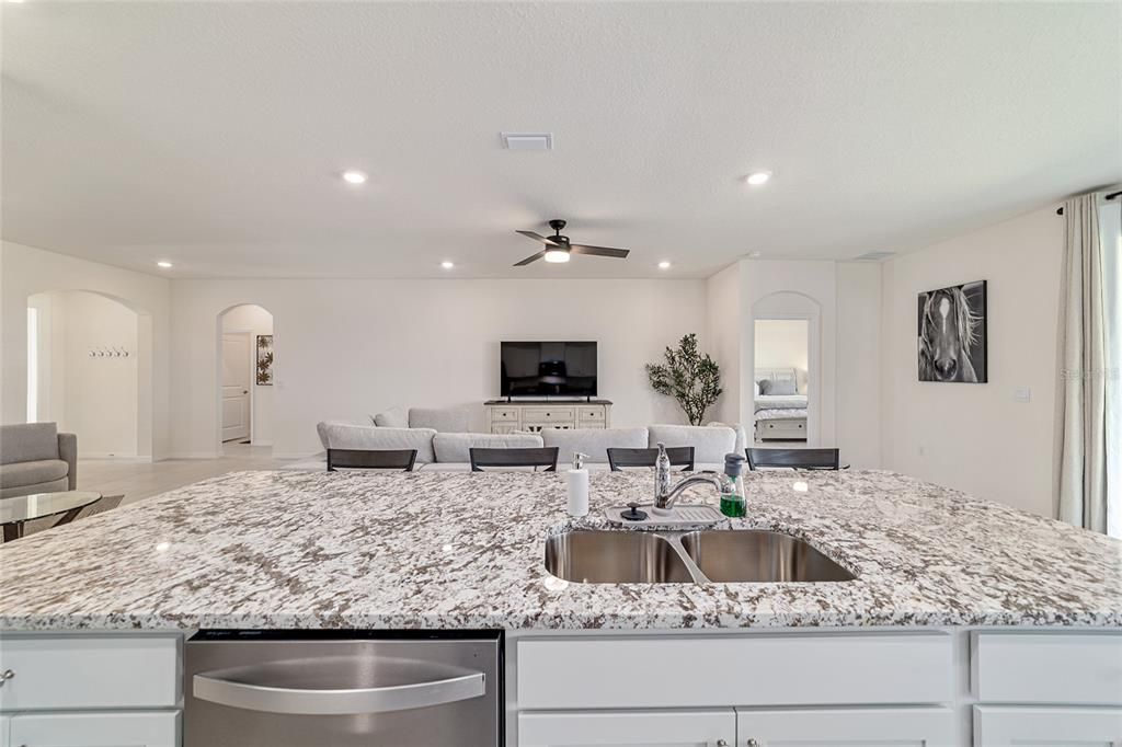 For Rent: $4,500 (3 beds, 2 baths, 1857 Square Feet)