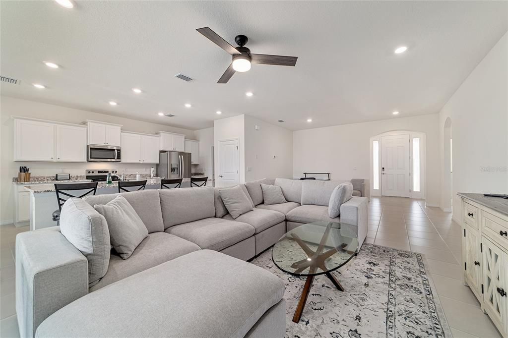 For Rent: $4,500 (3 beds, 2 baths, 1857 Square Feet)