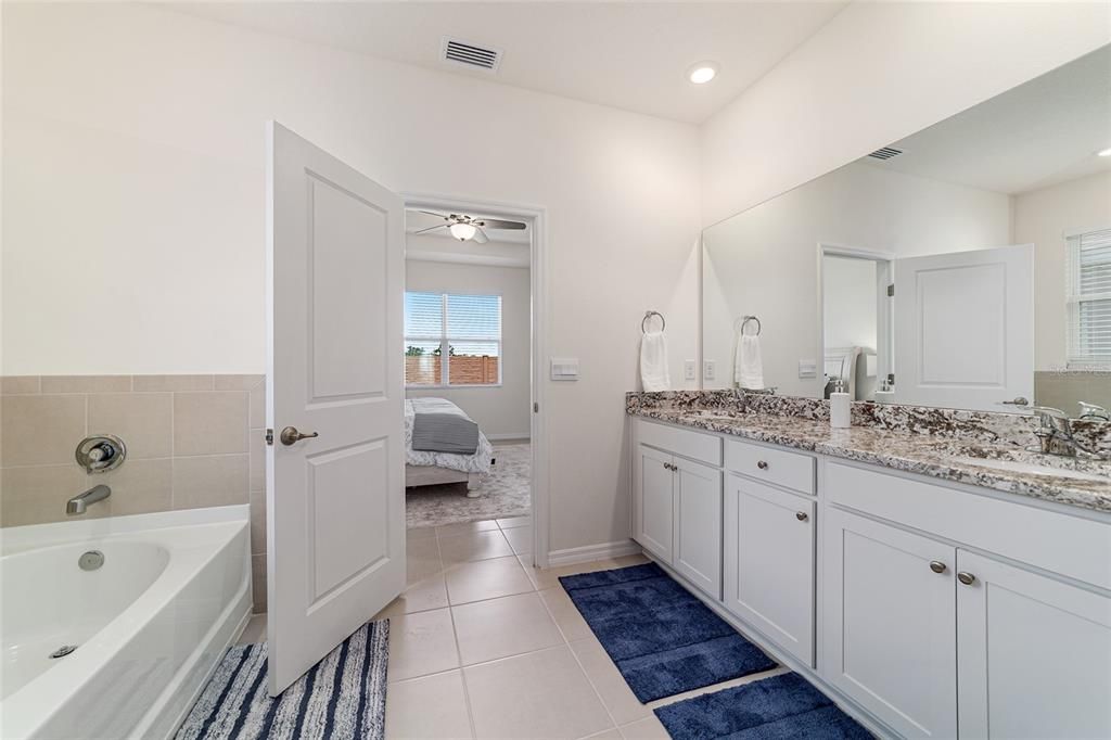 For Rent: $4,500 (3 beds, 2 baths, 1857 Square Feet)