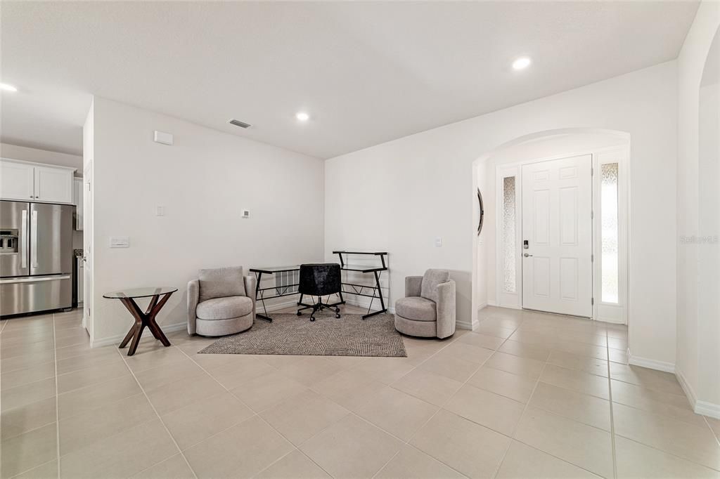 For Rent: $4,500 (3 beds, 2 baths, 1857 Square Feet)