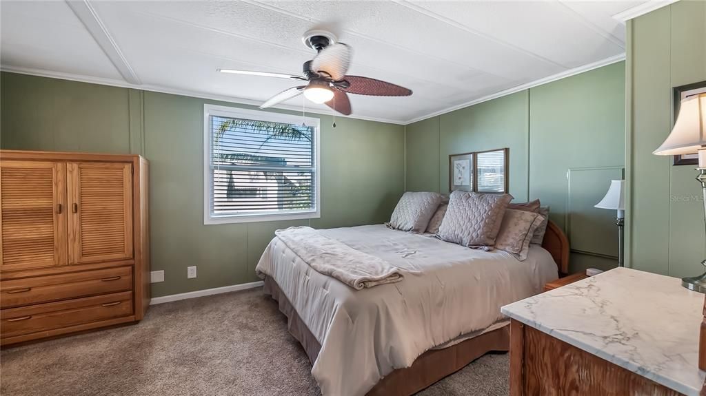 На продажу: $140,000 (2 спален, 2 ванн, 864 Квадратных фут)