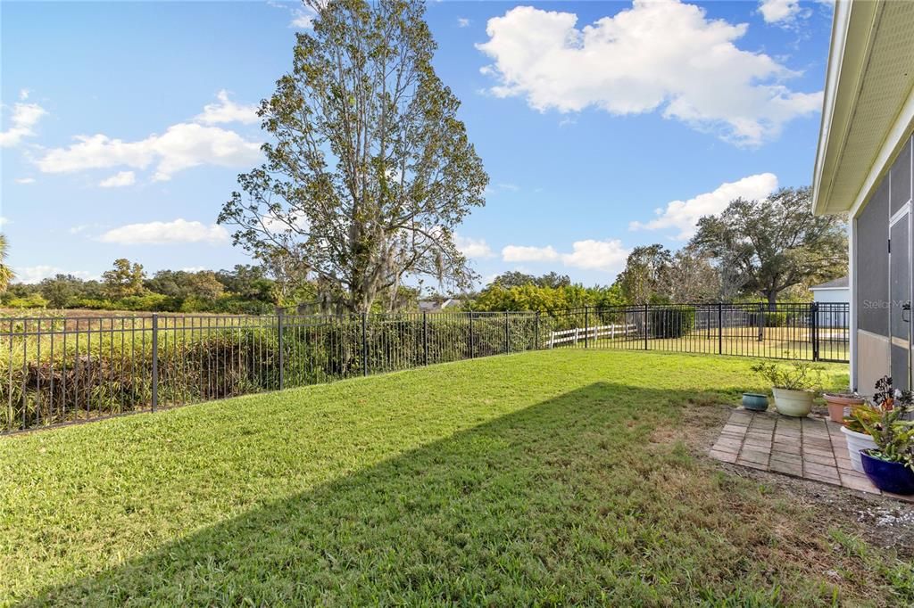 For Sale: $365,000 (3 beds, 2 baths, 1766 Square Feet)