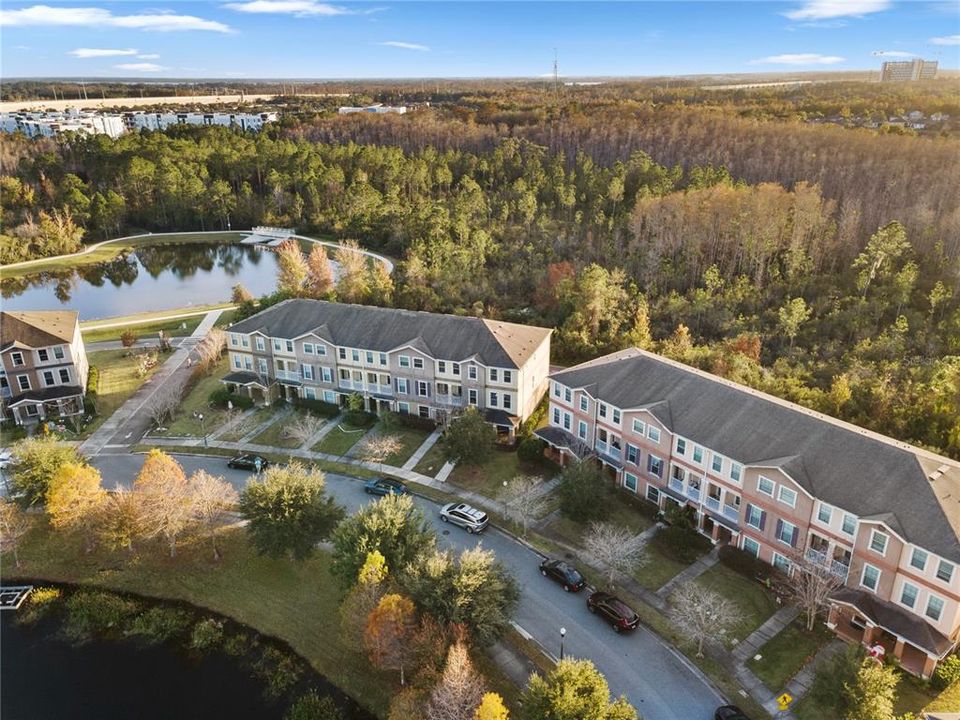 For Sale: $399,000 (3 beds, 2 baths, 2288 Square Feet)