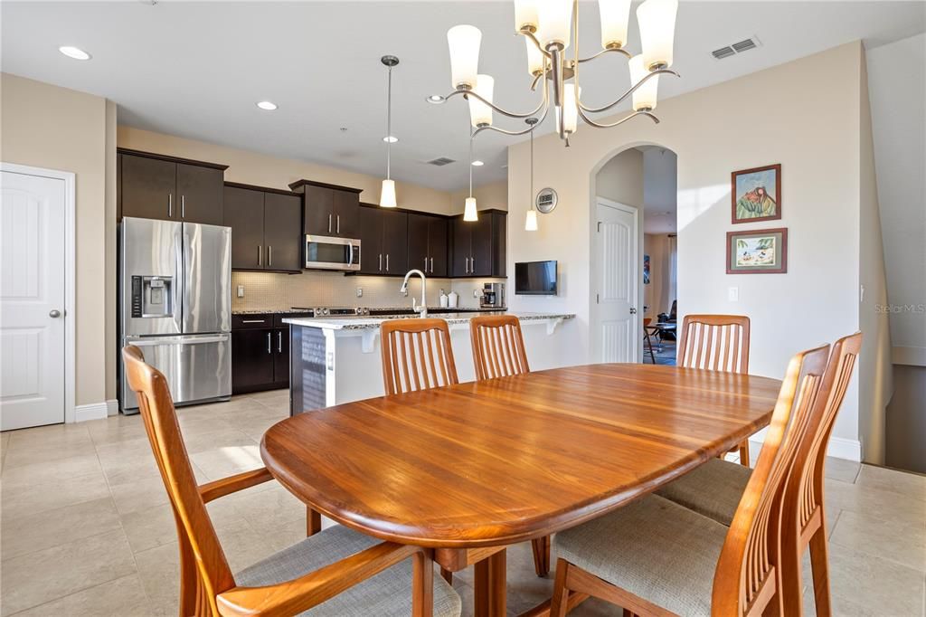 For Sale: $399,000 (3 beds, 2 baths, 2288 Square Feet)