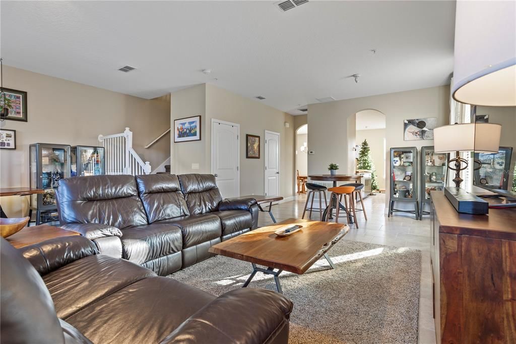 For Sale: $399,000 (3 beds, 2 baths, 2288 Square Feet)