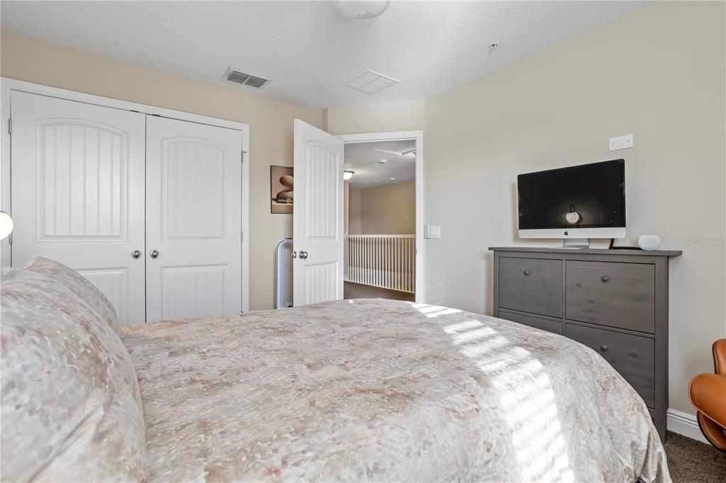 For Sale: $399,000 (3 beds, 2 baths, 2288 Square Feet)