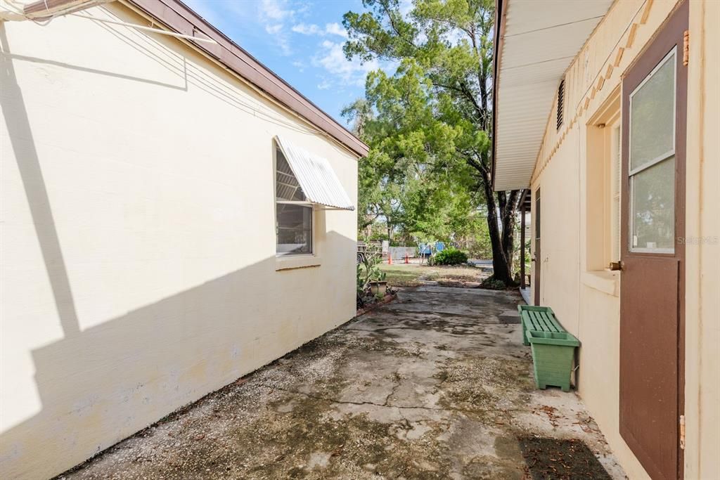 待售: $365,000 (3 贝兹, 3 浴室, 1954 平方英尺)