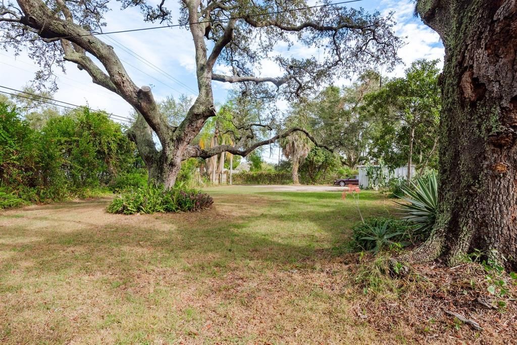 待售: $365,000 (3 贝兹, 3 浴室, 1954 平方英尺)