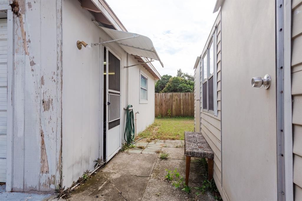 待售: $365,000 (3 贝兹, 3 浴室, 1954 平方英尺)