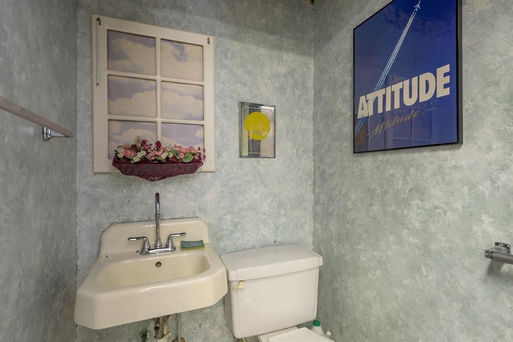 待售: $365,000 (3 贝兹, 3 浴室, 1954 平方英尺)