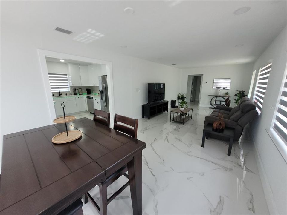 For Sale: $420,000 (3 beds, 2 baths, 1243 Square Feet)