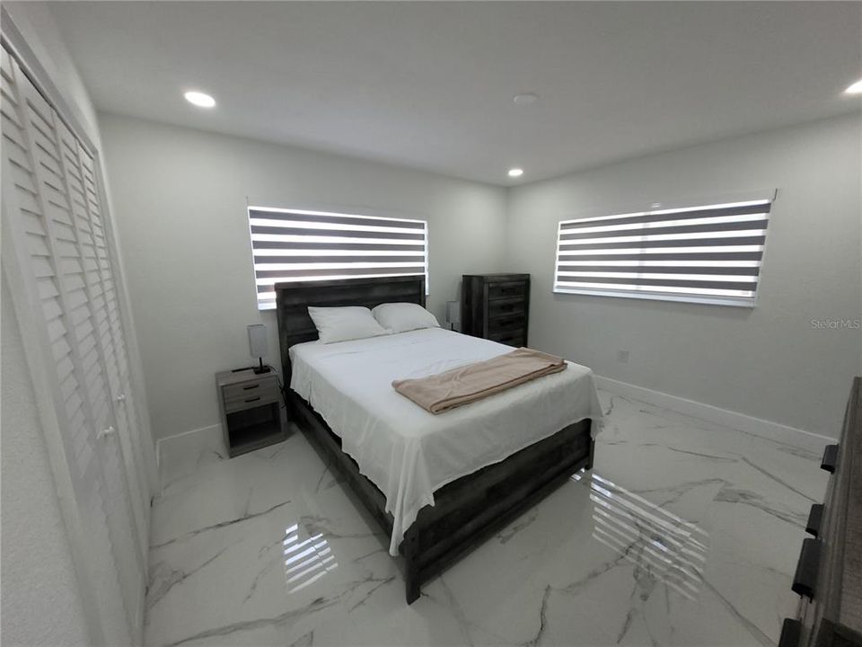 For Sale: $420,000 (3 beds, 2 baths, 1243 Square Feet)