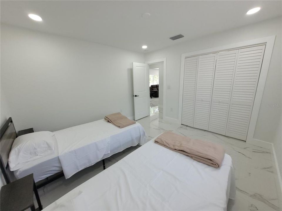 For Sale: $420,000 (3 beds, 2 baths, 1243 Square Feet)