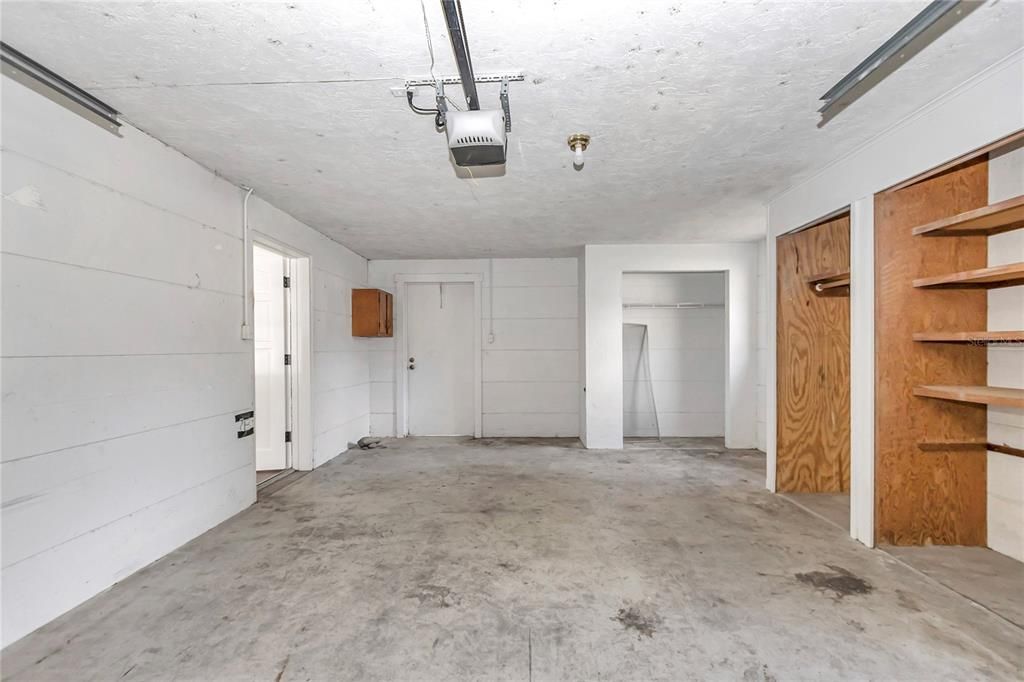 For Rent: $2,700 (3 beds, 2 baths, 1427 Square Feet)