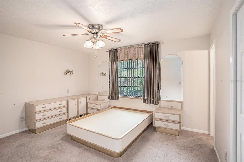 En Venta: $395,000 (3 camas, 2 baños, 1658 Pies cuadrados)