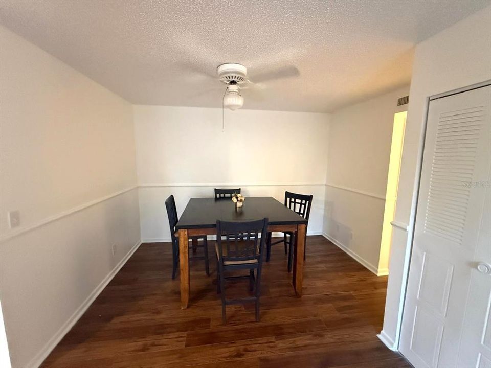For Sale: $255,000 (3 beds, 2 baths, 1648 Square Feet)