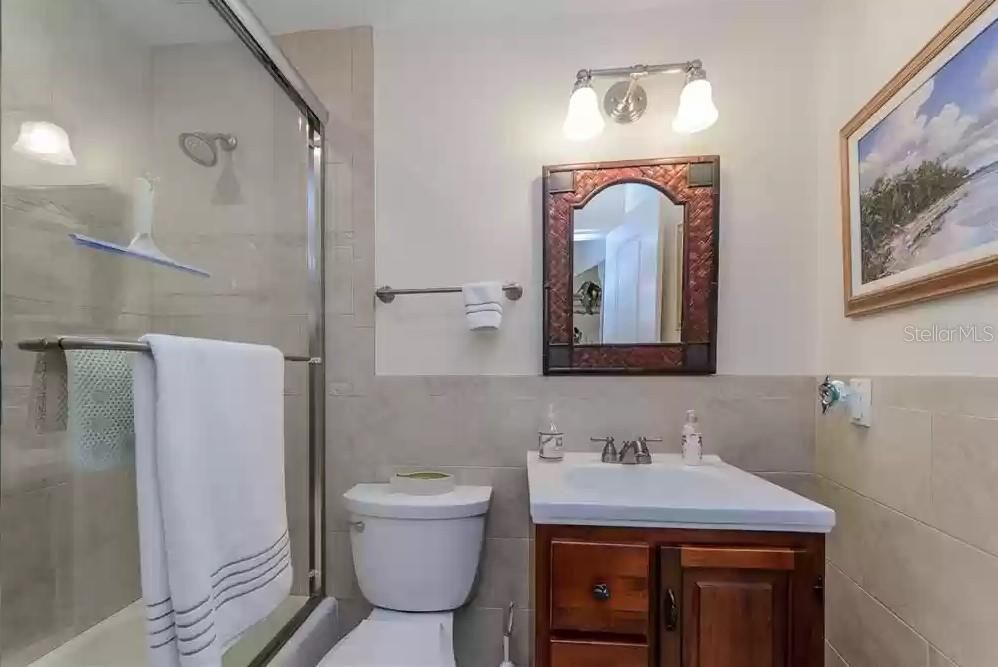 待售: $580,000 (2 贝兹, 2 浴室, 1080 平方英尺)