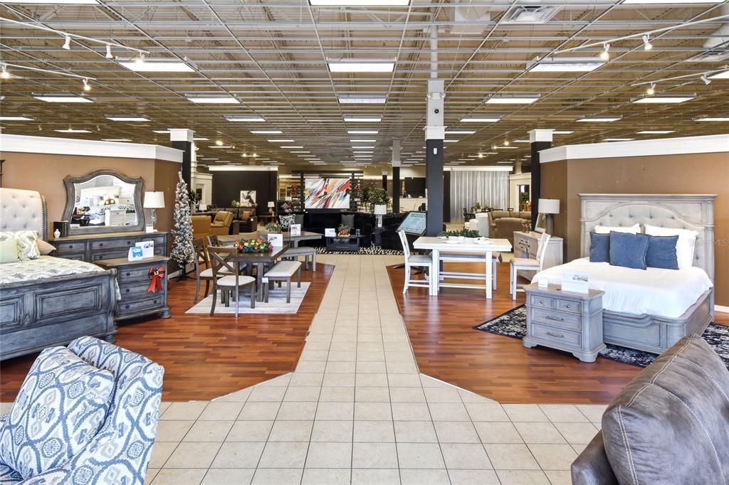 For Sale: $3,250,000 (0 beds, 0 baths, 23591 Square Feet)