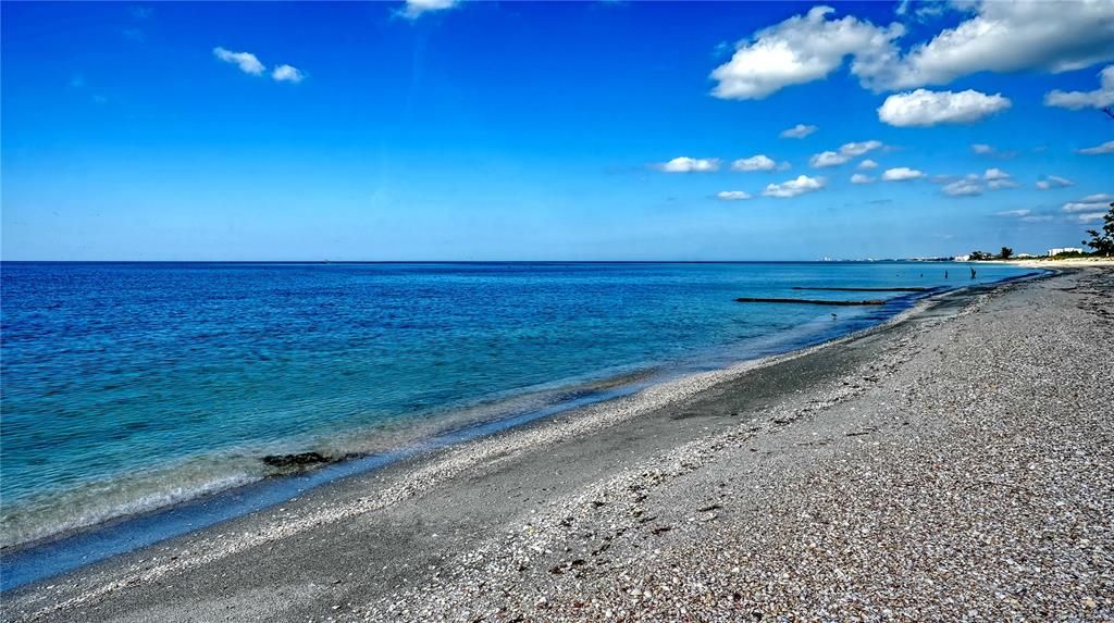 For Sale: $3,750,000 (4 beds, 4 baths, 4781 Square Feet)