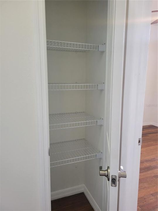 В аренду: $2,600 (3 спален, 2 ванн, 1810 Квадратных фут)