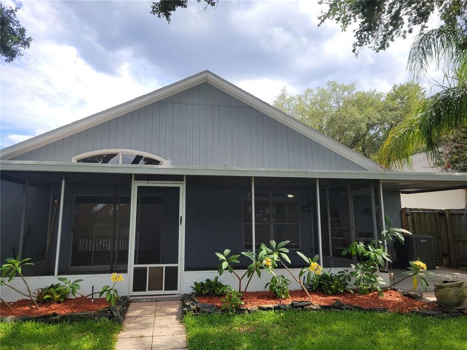 В аренду: $2,600 (3 спален, 2 ванн, 1810 Квадратных фут)