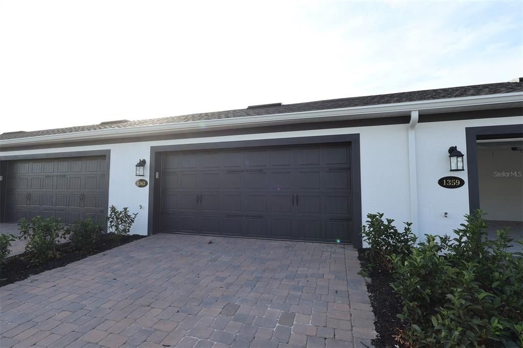 На продажу: $344,990 (3 спален, 2 ванн, 1693 Квадратных фут)