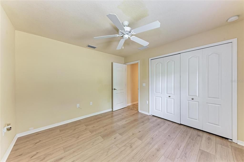 For Sale: $469,900 (3 beds, 2 baths, 2149 Square Feet)