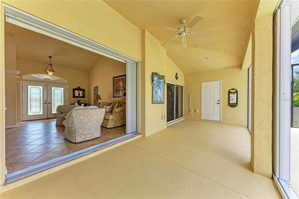 For Sale: $469,900 (3 beds, 2 baths, 2149 Square Feet)