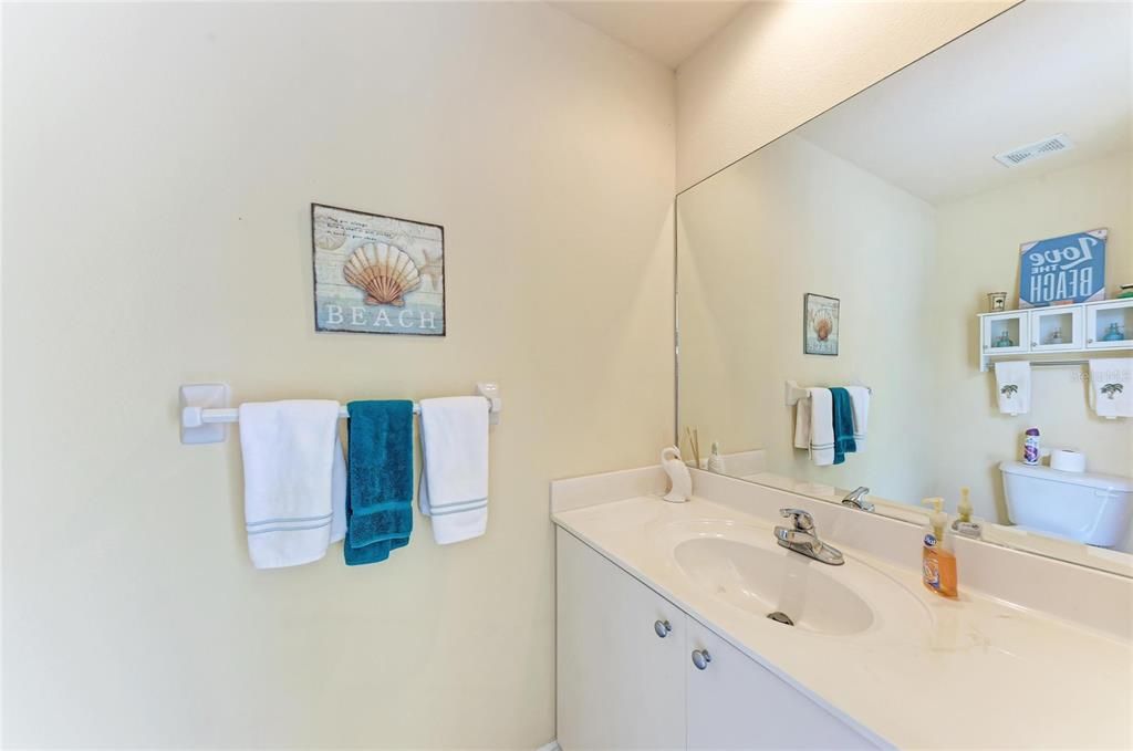 For Sale: $469,900 (3 beds, 2 baths, 2149 Square Feet)