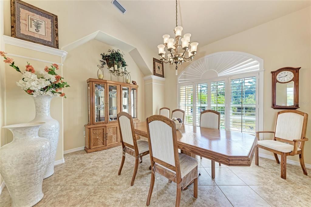 For Sale: $469,900 (3 beds, 2 baths, 2149 Square Feet)