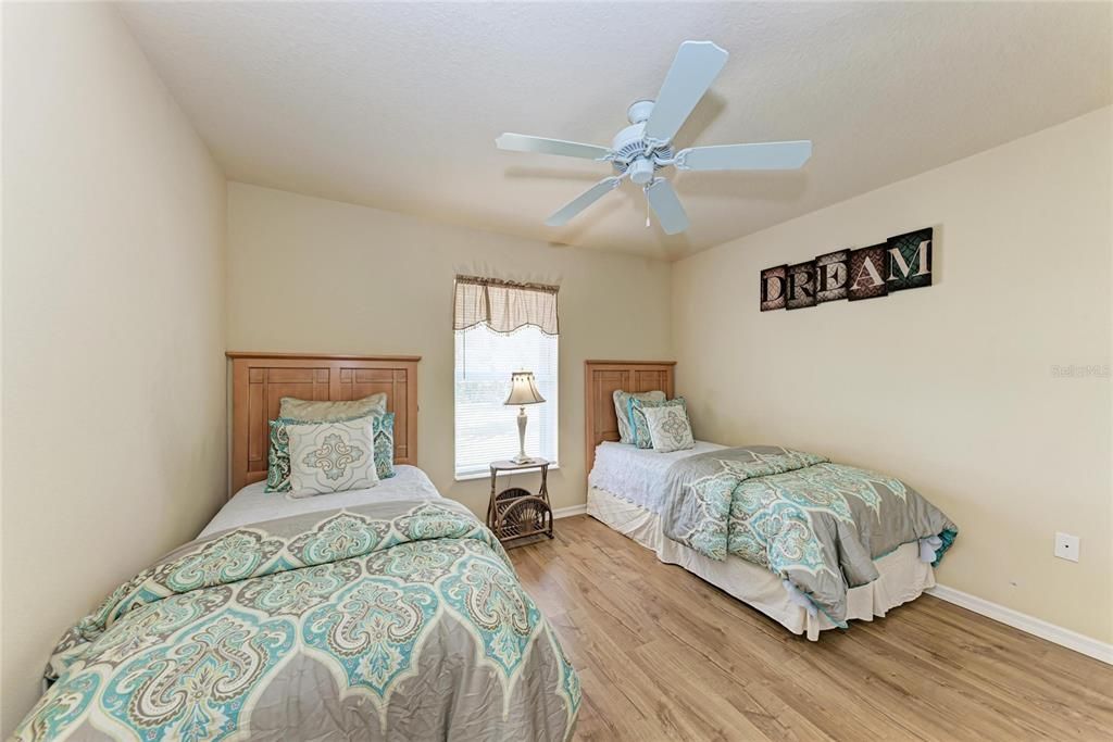 For Sale: $469,900 (3 beds, 2 baths, 2149 Square Feet)