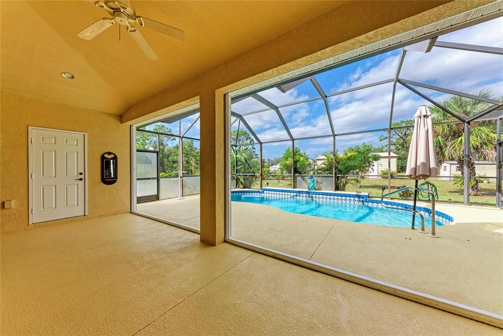 For Sale: $469,900 (3 beds, 2 baths, 2149 Square Feet)