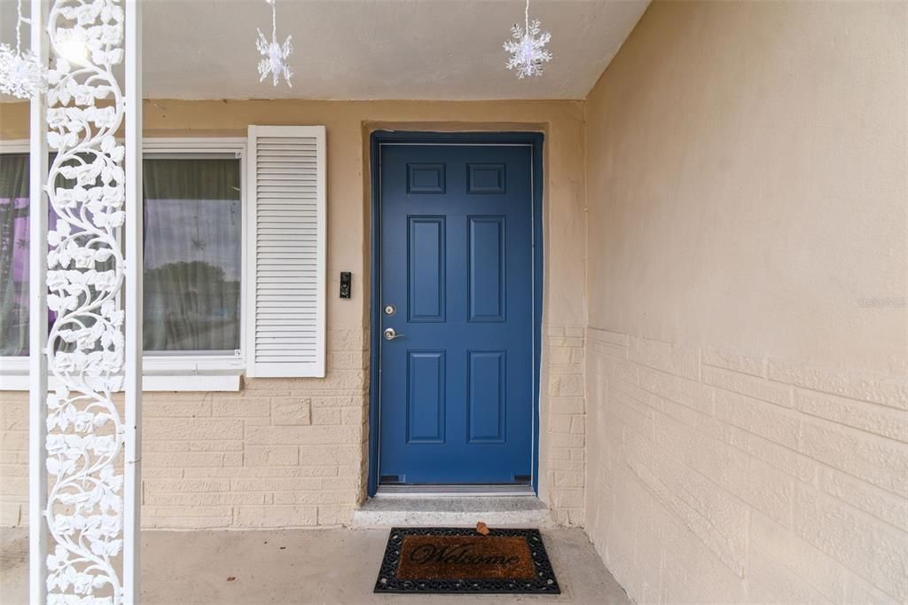 待售: $255,000 (2 贝兹, 2 浴室, 984 平方英尺)