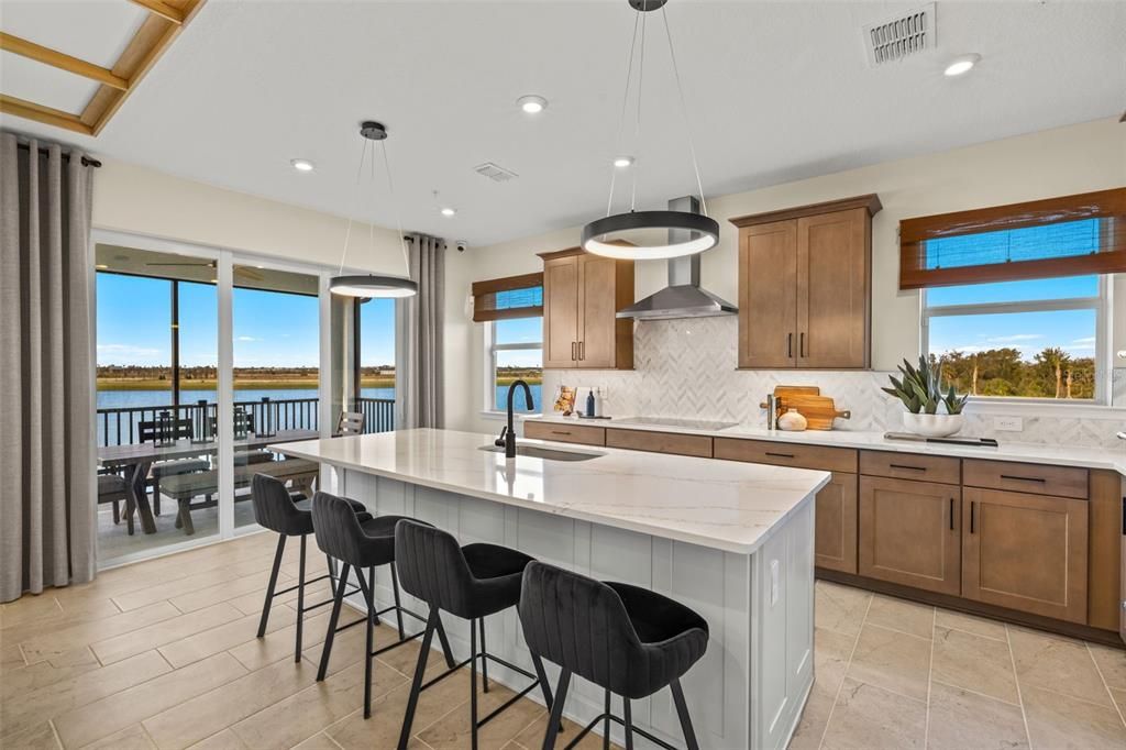 For Sale: $499,000 (3 beds, 2 baths, 2316 Square Feet)