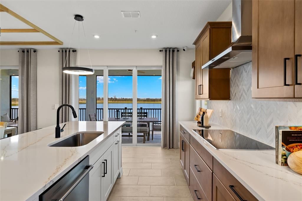 For Sale: $499,000 (3 beds, 2 baths, 2316 Square Feet)