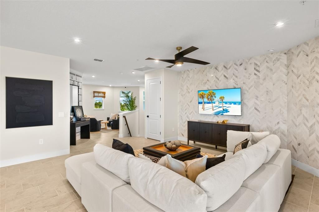 For Sale: $499,000 (3 beds, 2 baths, 2316 Square Feet)