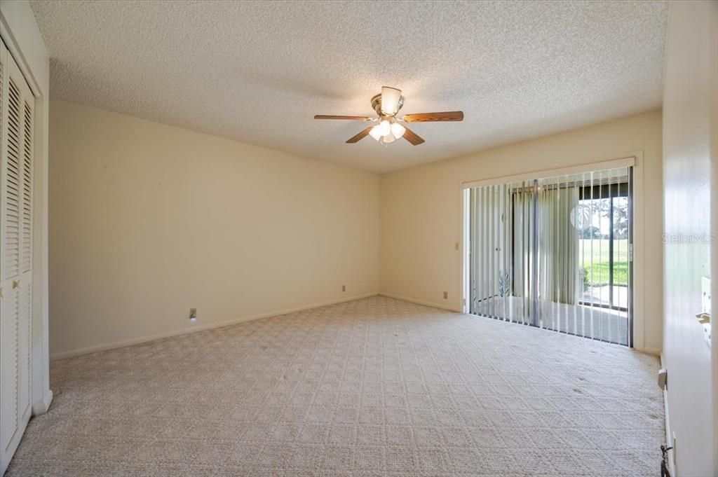 For Sale: $190,000 (2 beds, 2 baths, 1886 Square Feet)