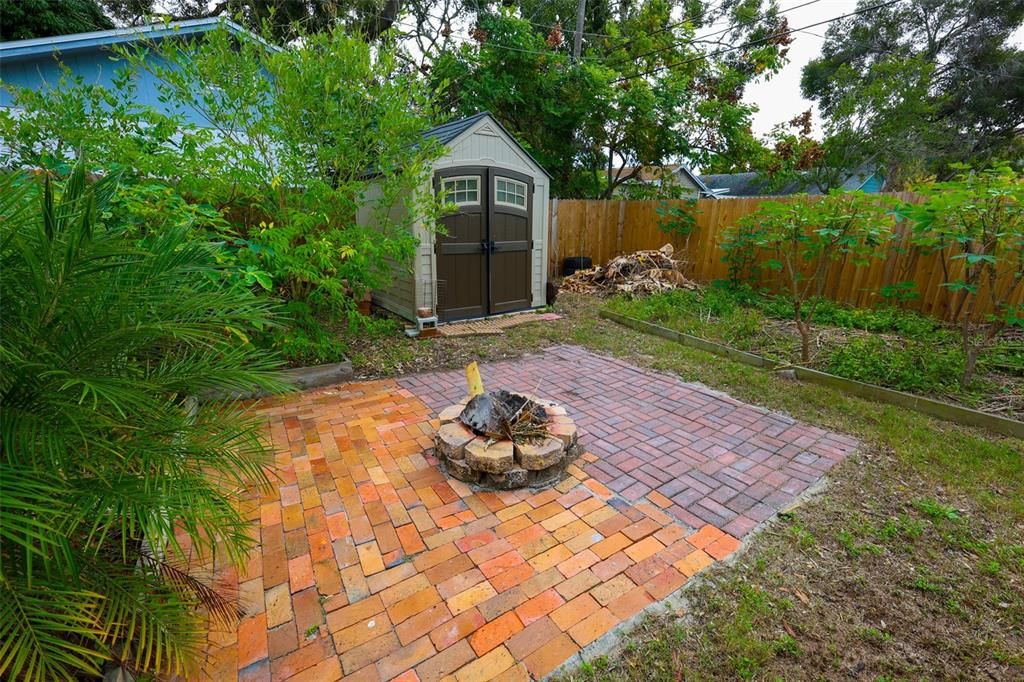 For Rent: $2,500 (3 beds, 2 baths, 1317 Square Feet)