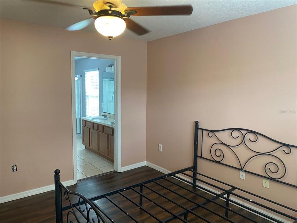 For Rent: $1,750 (2 beds, 2 baths, 1268 Square Feet)