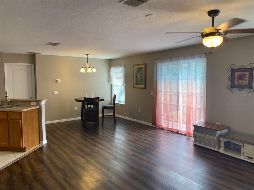 For Rent: $1,750 (2 beds, 2 baths, 1268 Square Feet)